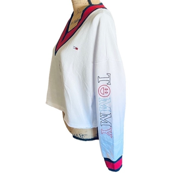 TOMMY JEANS Boxy Cropped Sweatshirt XL.… White by Tommy Hilfiger… - Picture 6 of 8